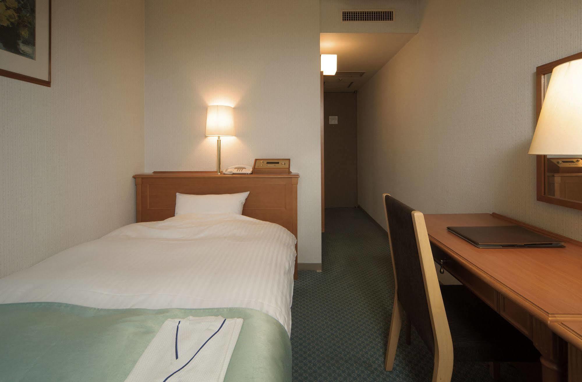 Aomori Kokusai Hotel Exterior photo